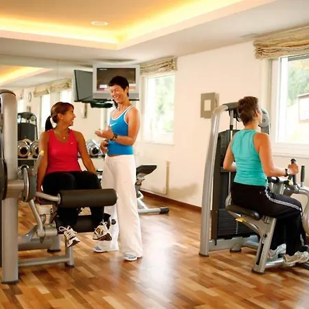 Alpine Club - Adults Only أروسا