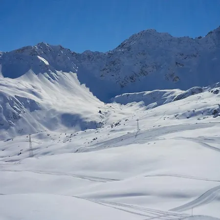 Hotel Alpine Club - Adults Only Arosa