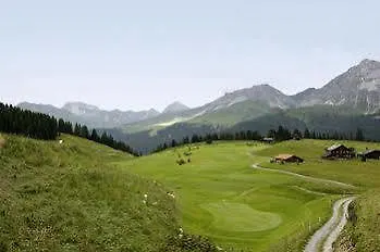 Alpine Club - Adults Only 4* Arosa