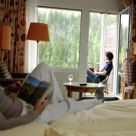 Alpine Club - Adults Only 4* Arosa