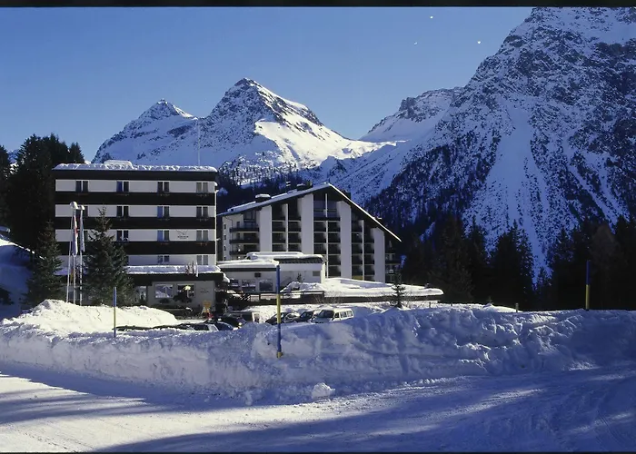 Alpine Club - Adults Only 4* Arosa